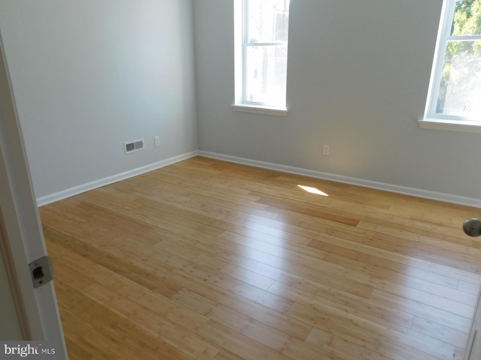 MANTUA - Residential