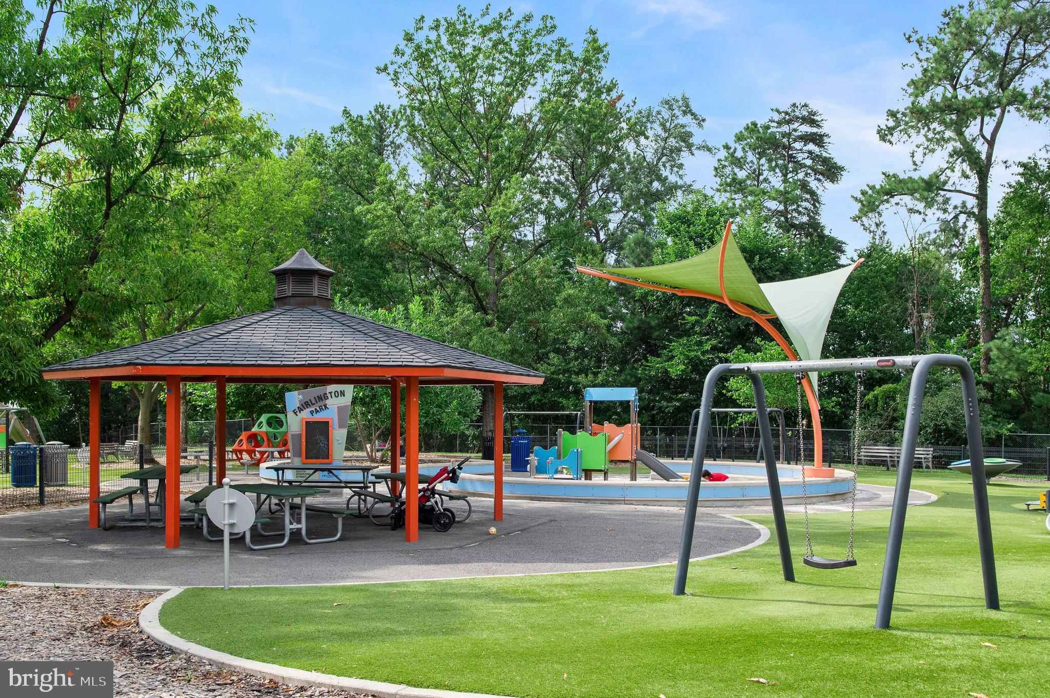 FAIRLINGTON - Residential