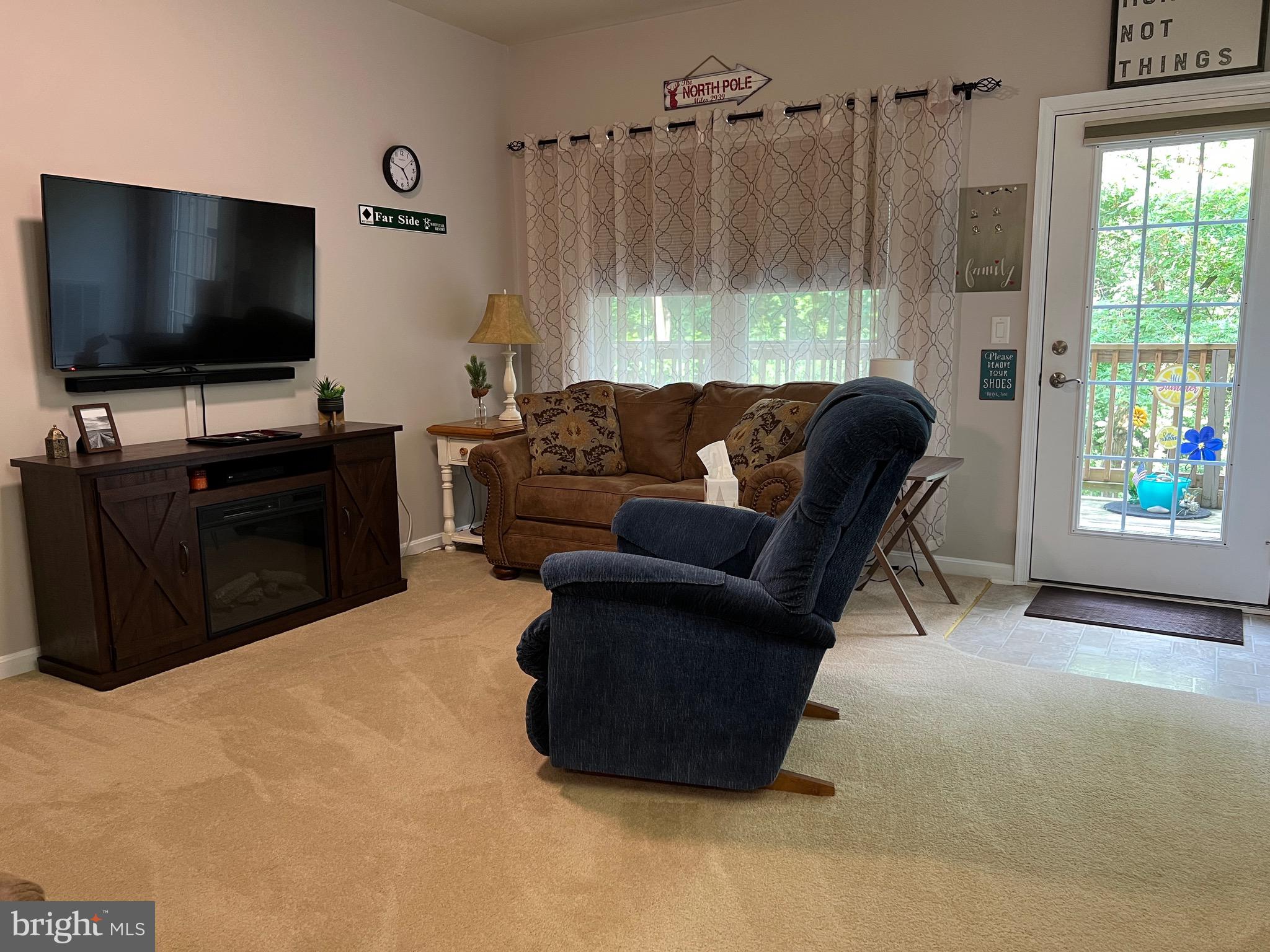 WHITETAIL - Residential