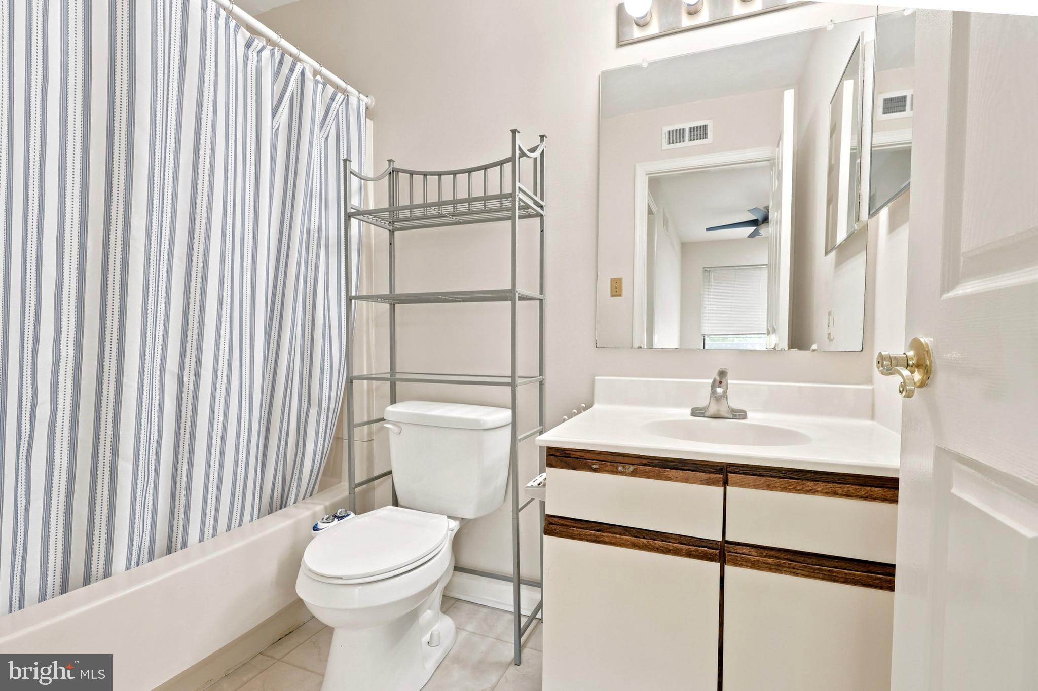 CROWN POINTE - Residential
