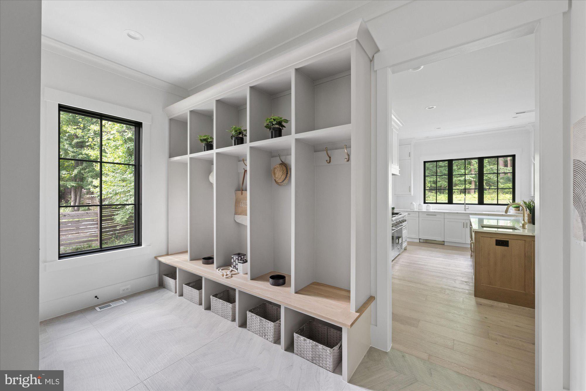 FRANKLIN PARK - Residential