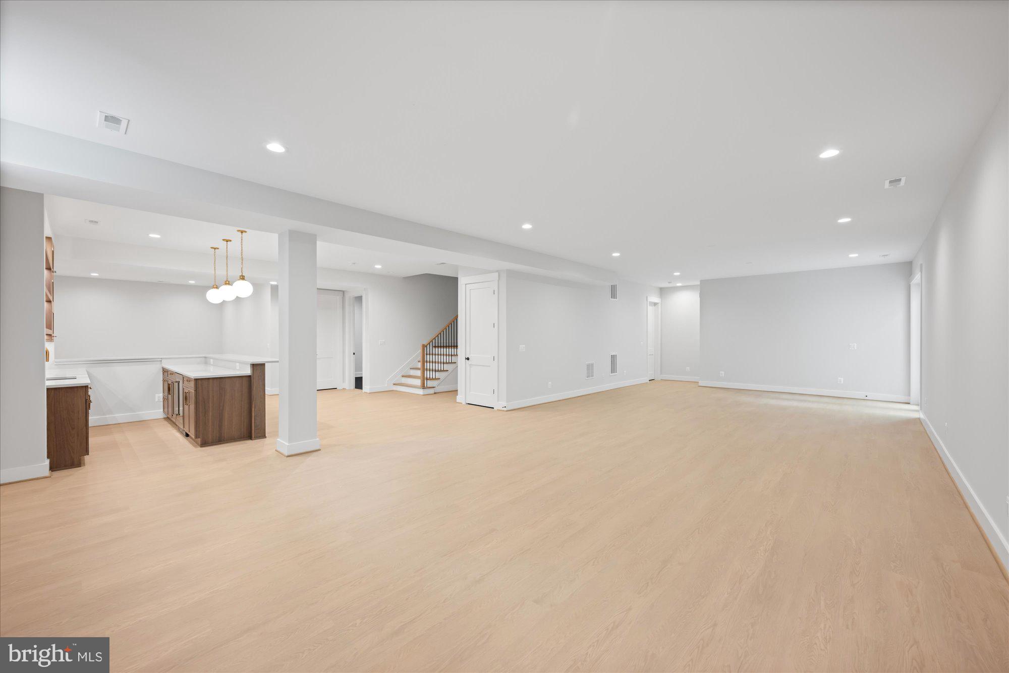 FRANKLIN PARK - Residential