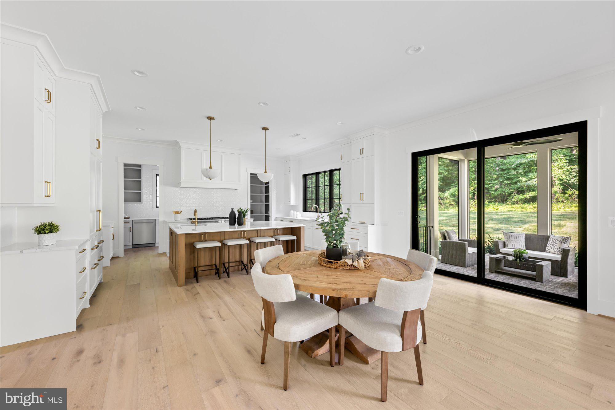 FRANKLIN PARK - Residential