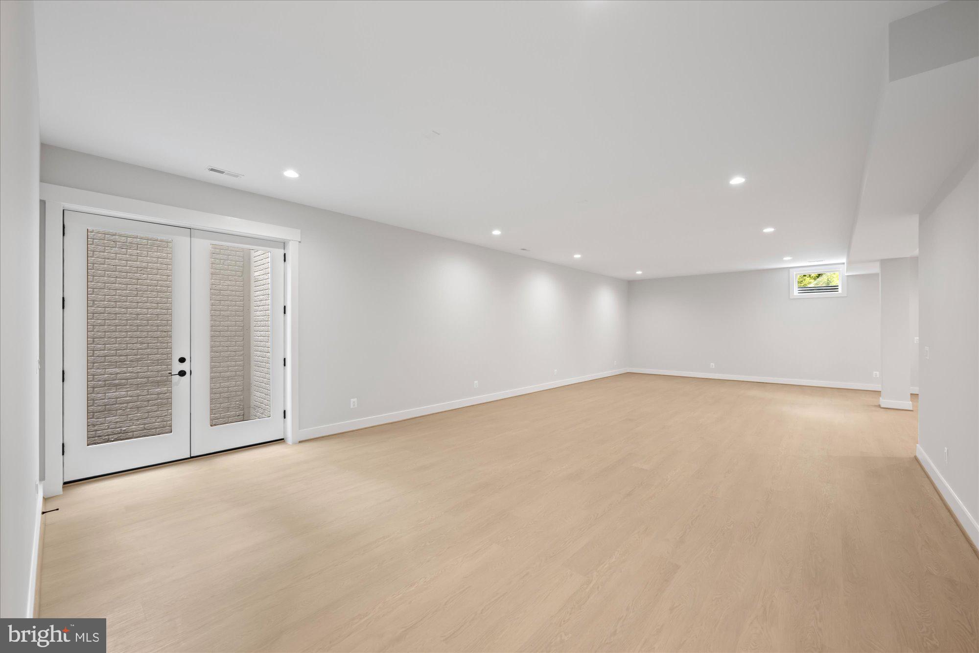 FRANKLIN PARK - Residential