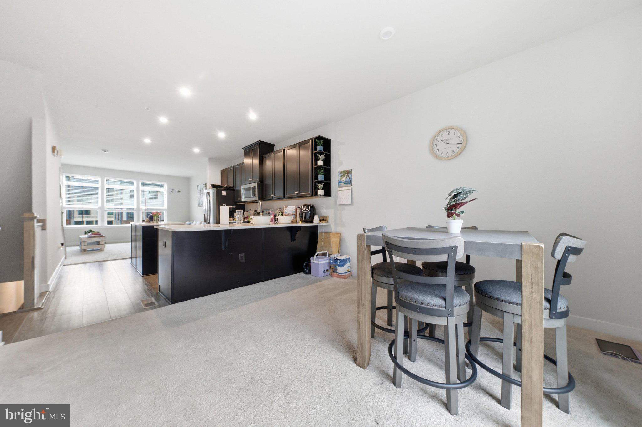 TANYARD SHORES - Residential
