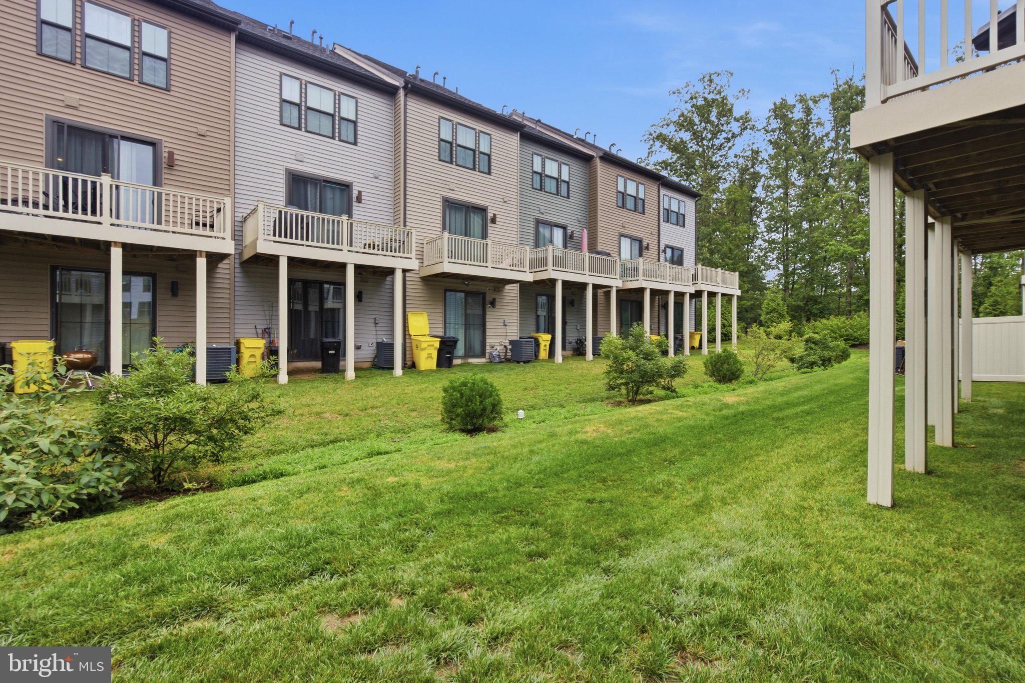 TANYARD SHORES - Residential