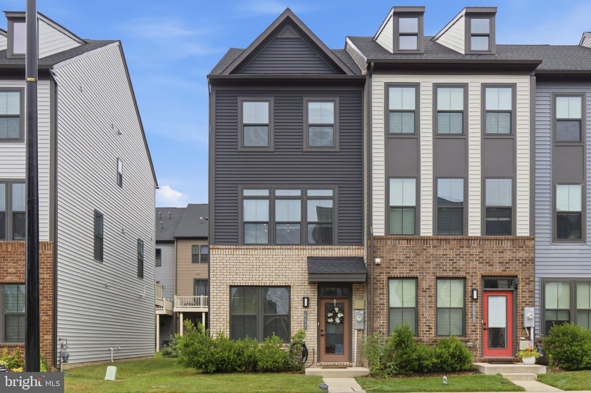 TANYARD SHORES - Residential