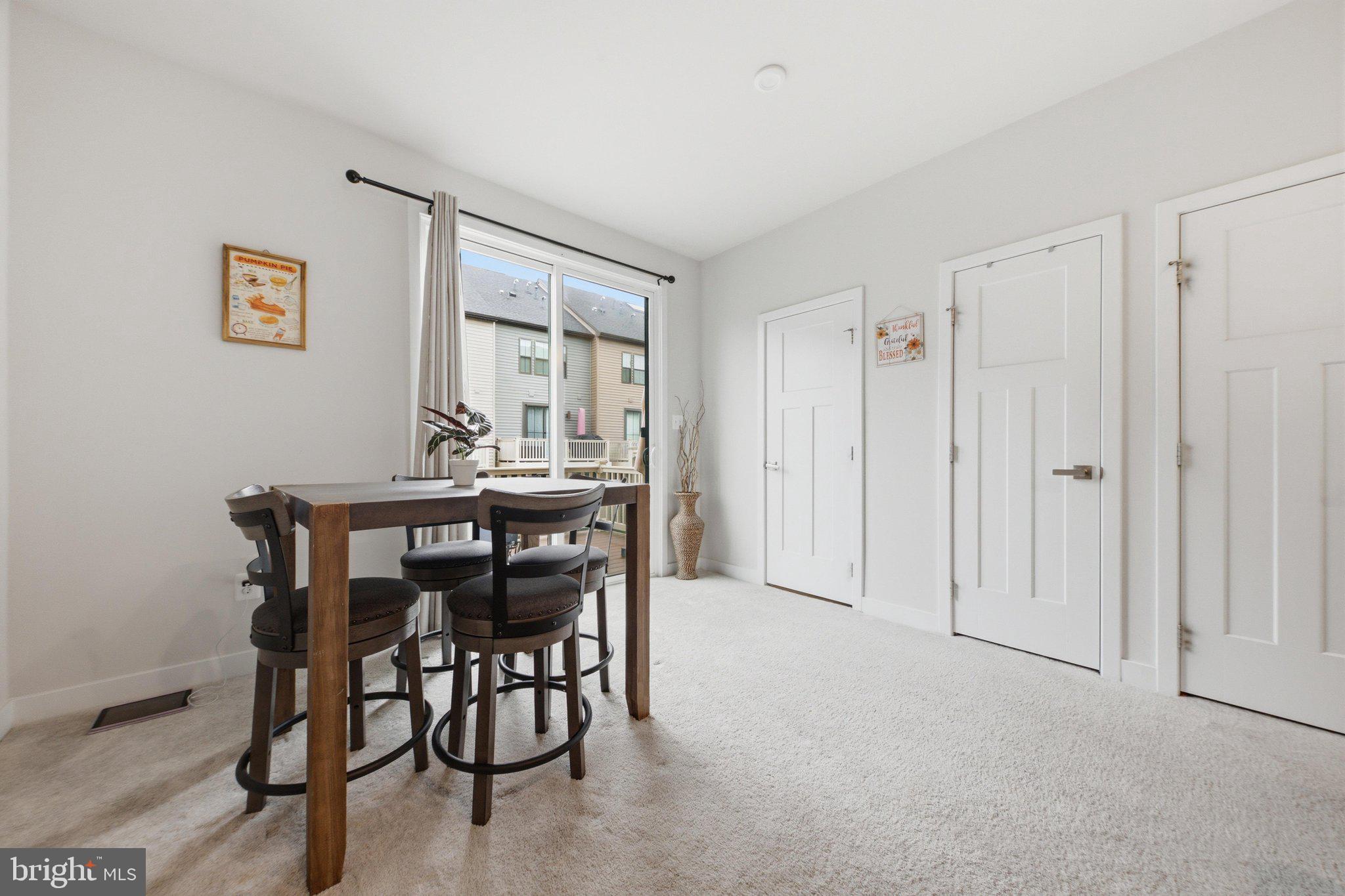 TANYARD SHORES - Residential