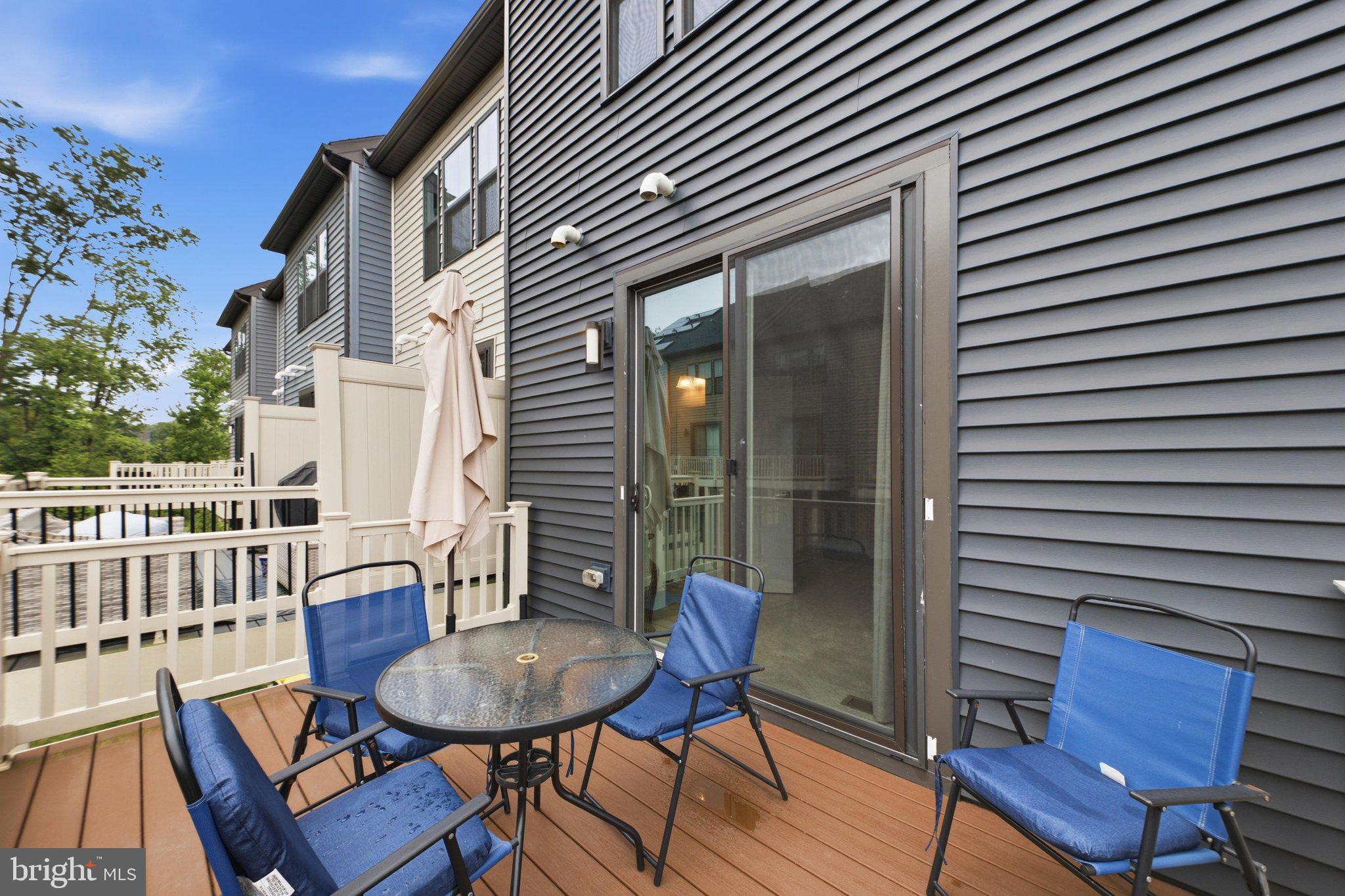 TANYARD SHORES - Residential