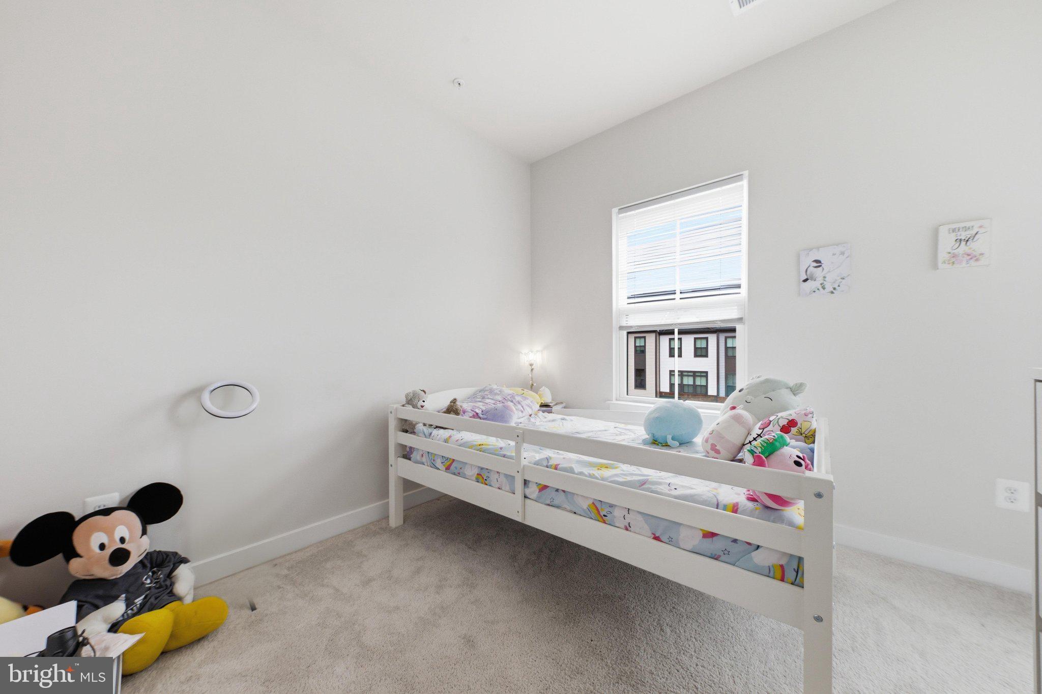 TANYARD SHORES - Residential