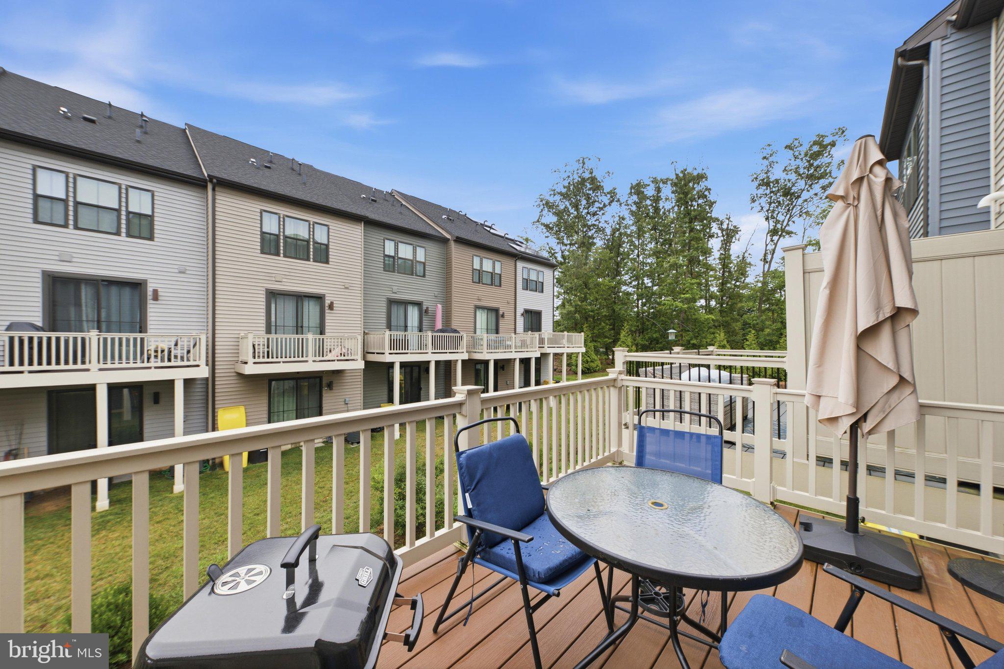 TANYARD SHORES - Residential
