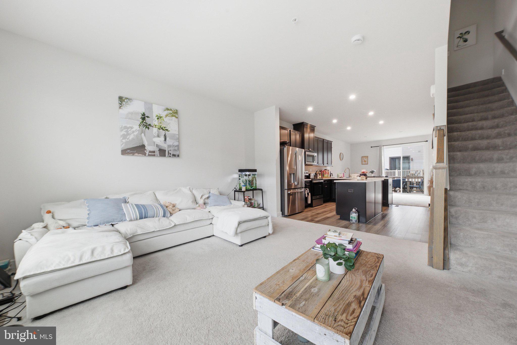 TANYARD SHORES - Residential