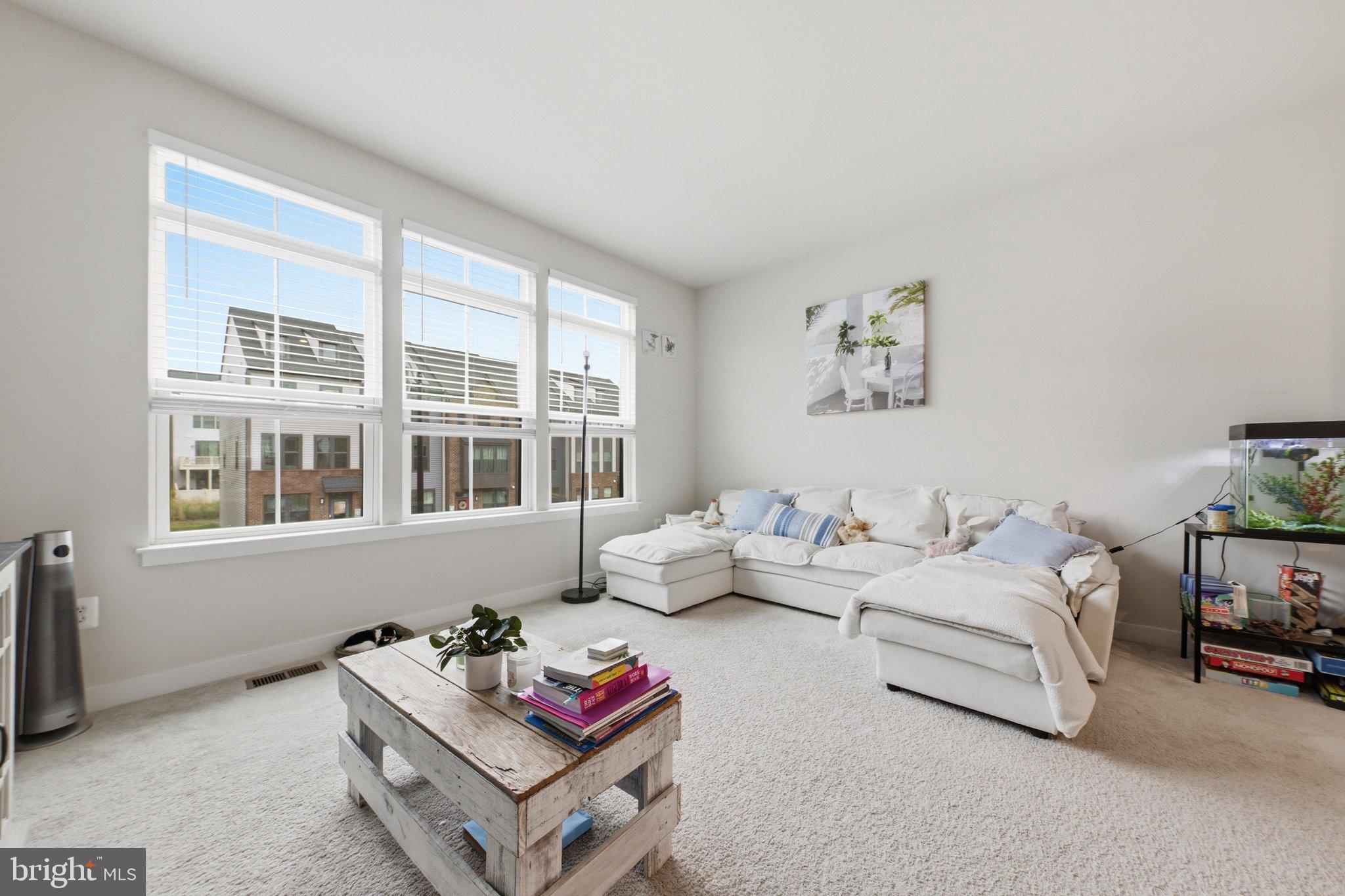 TANYARD SHORES - Residential