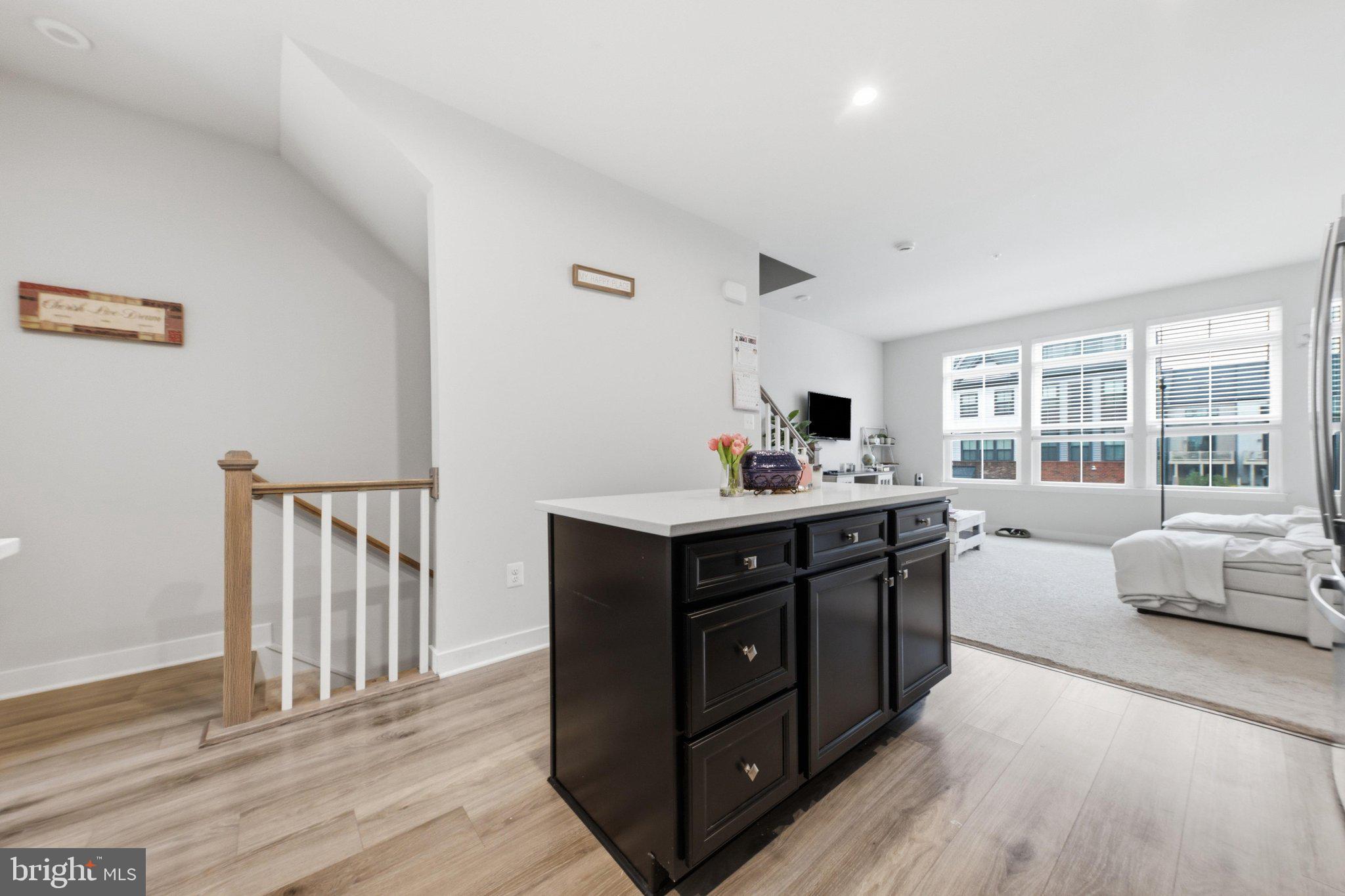 TANYARD SHORES - Residential