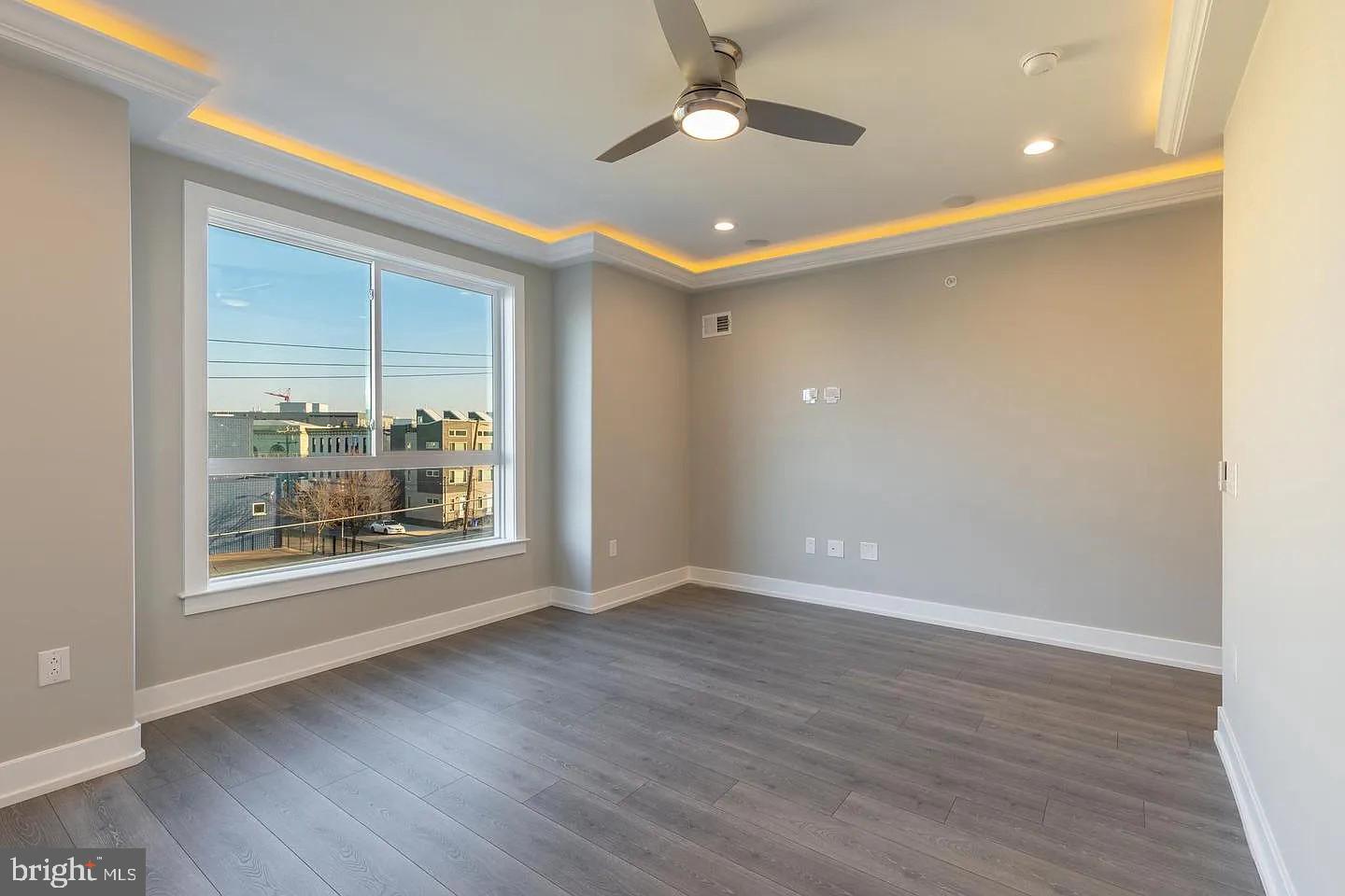 WEST KENSINGTON - Residential