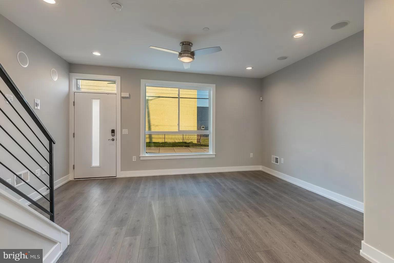 WEST KENSINGTON - Residential
