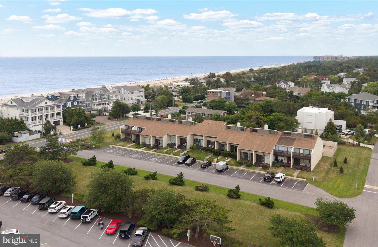 NORTH SHORES - Residential