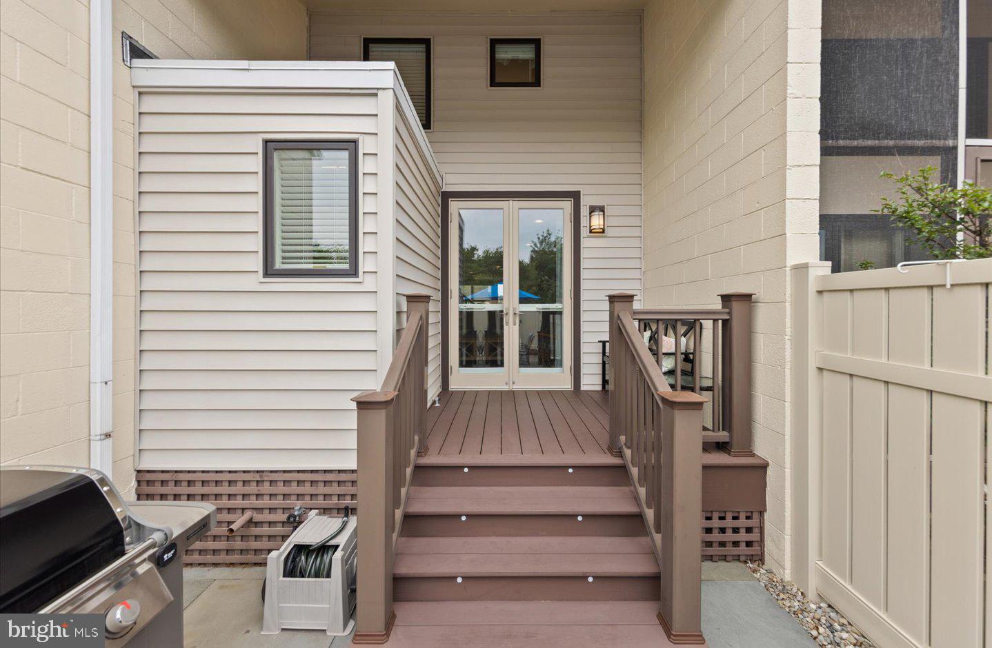 NORTH SHORES - Residential