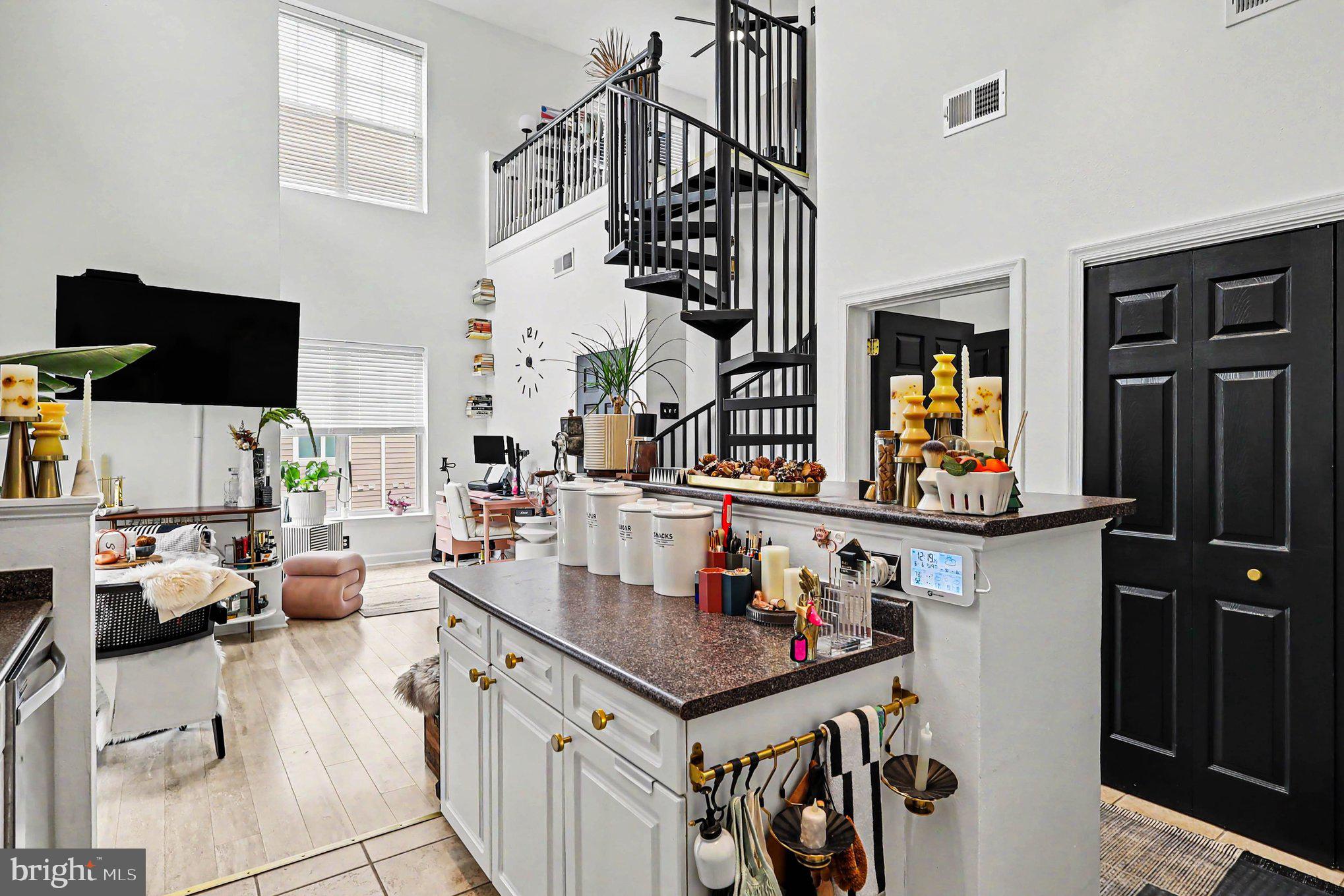 FITZ AT ROCKVILLE TOWN C - Residential