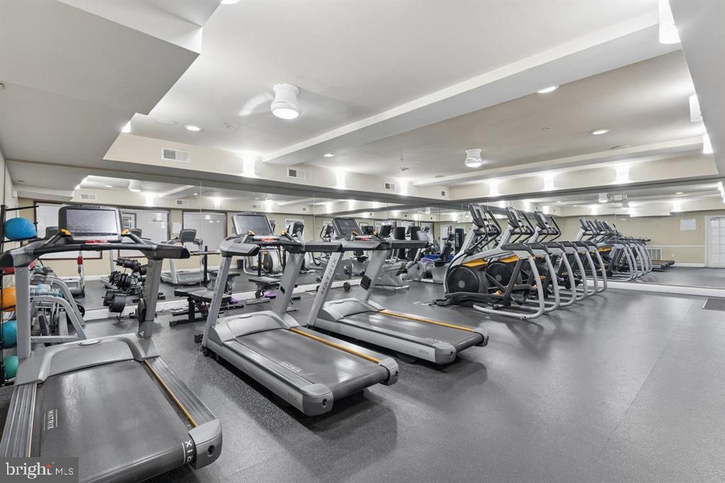 FITZ AT ROCKVILLE TOWN C - Residential