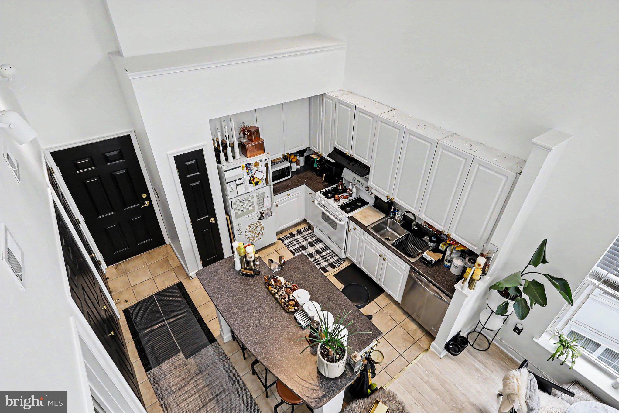 FITZ AT ROCKVILLE TOWN C - Residential
