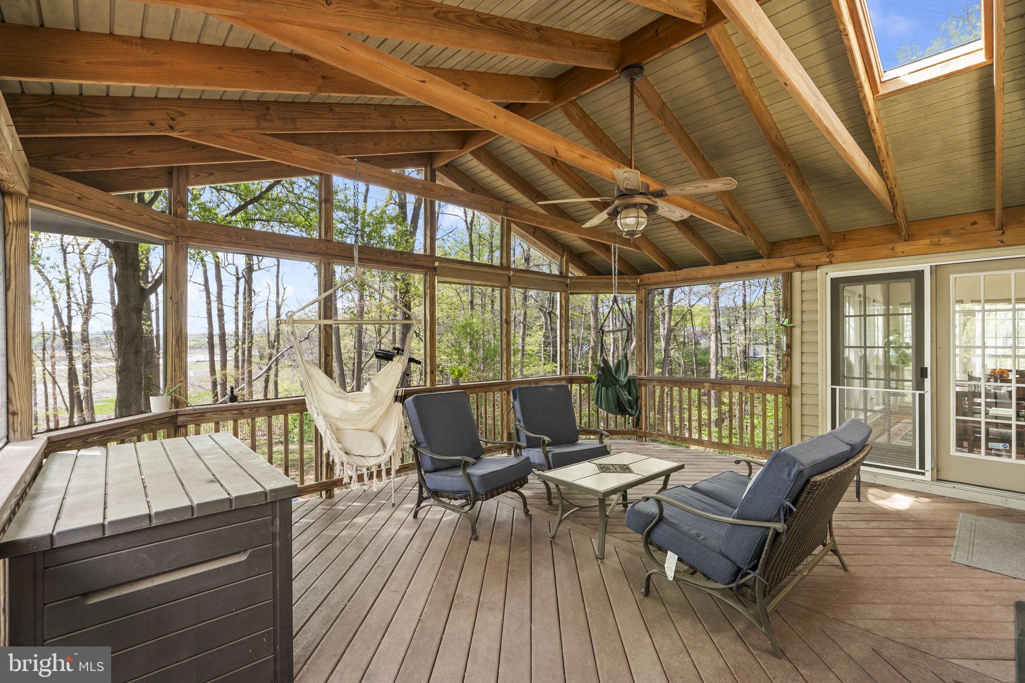 DAWSON LANDING - Residential