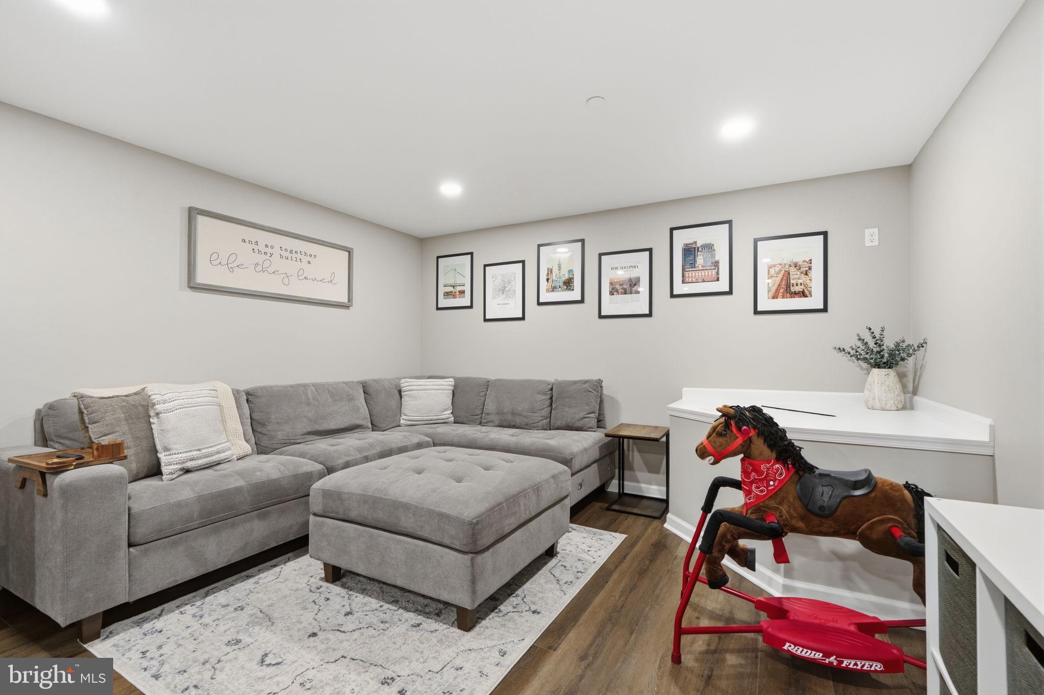 RESERVE AT SPRING MILL - Residential