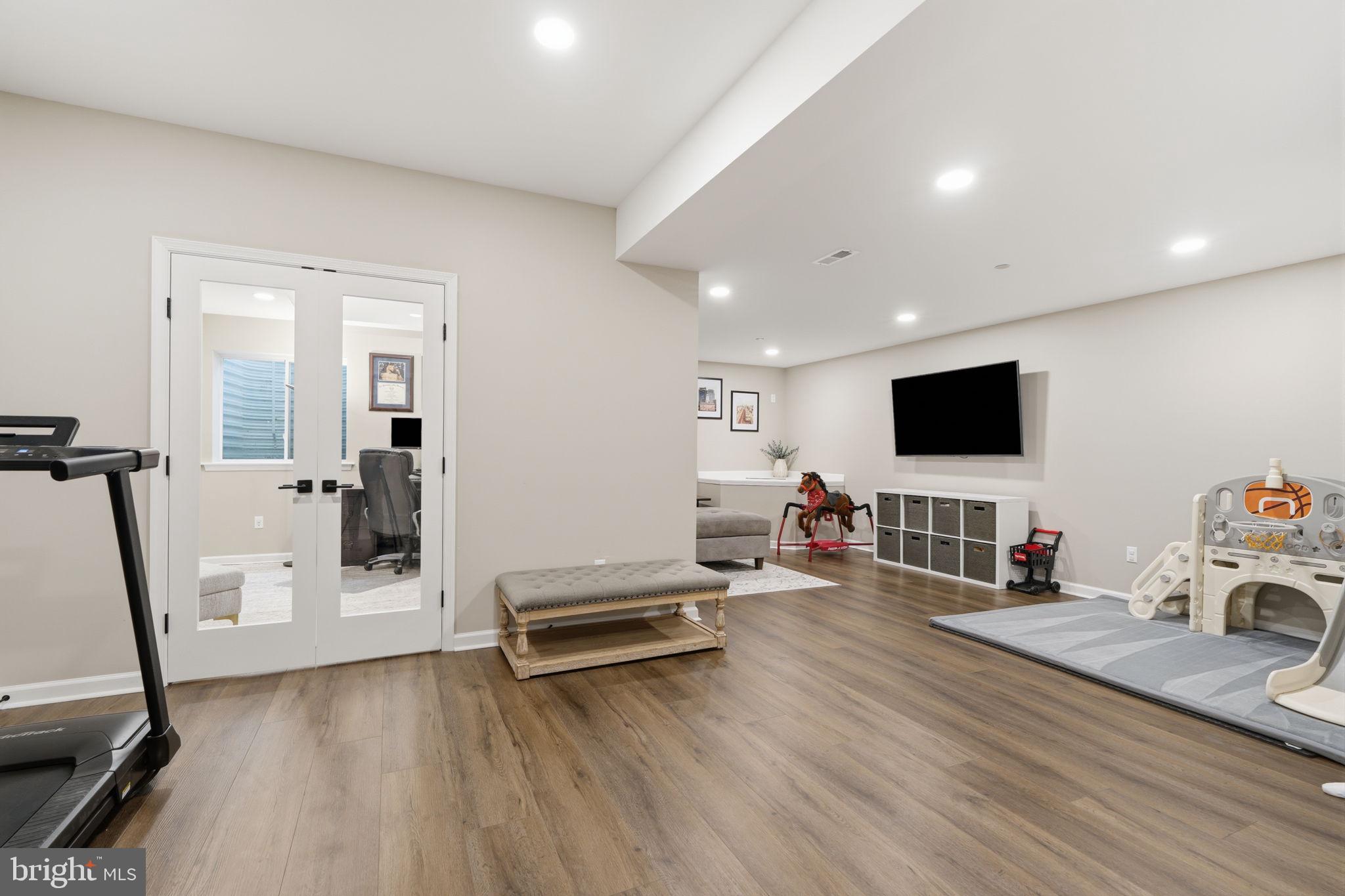 RESERVE AT SPRING MILL - Residential