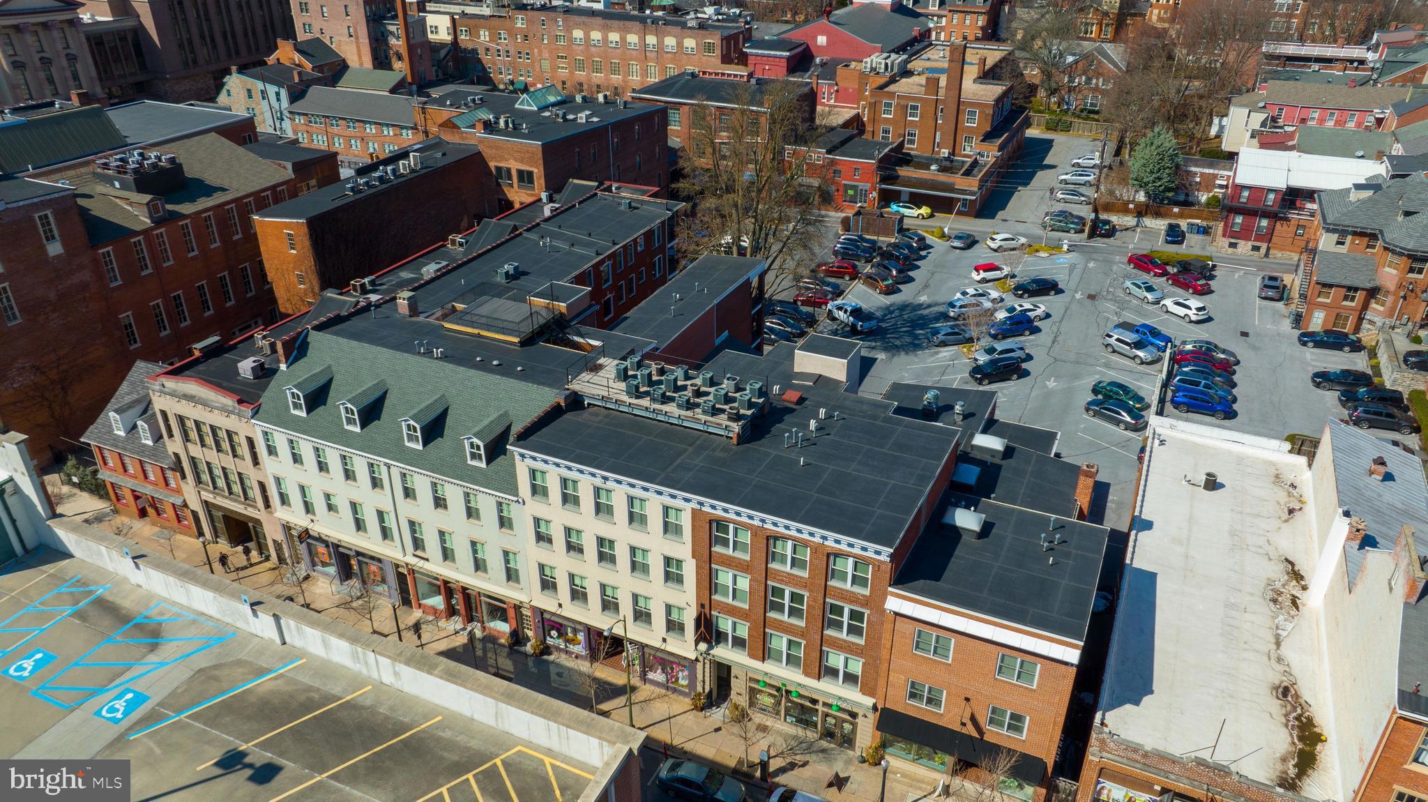 LANCASTER - Residential