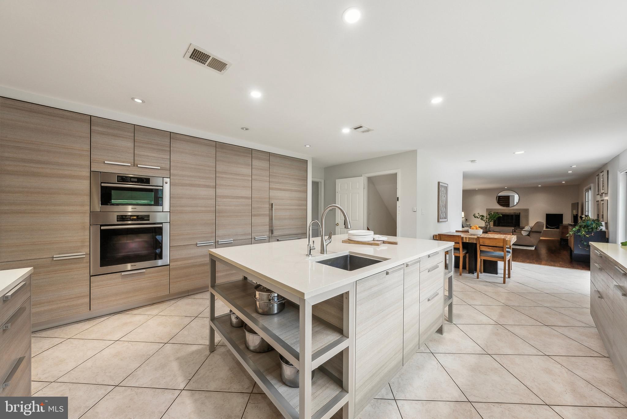 DOWN PATRICK FARM - Residential