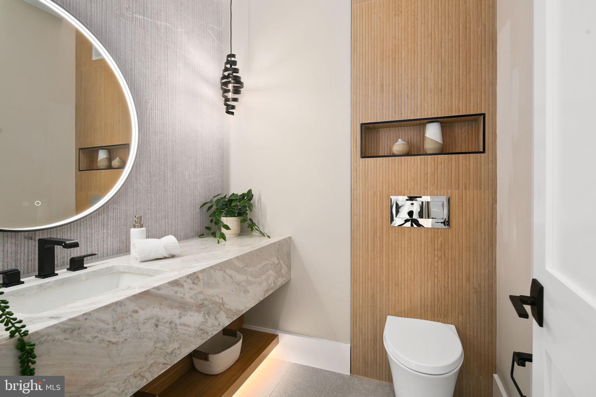 ARLINGWOOD - Residential