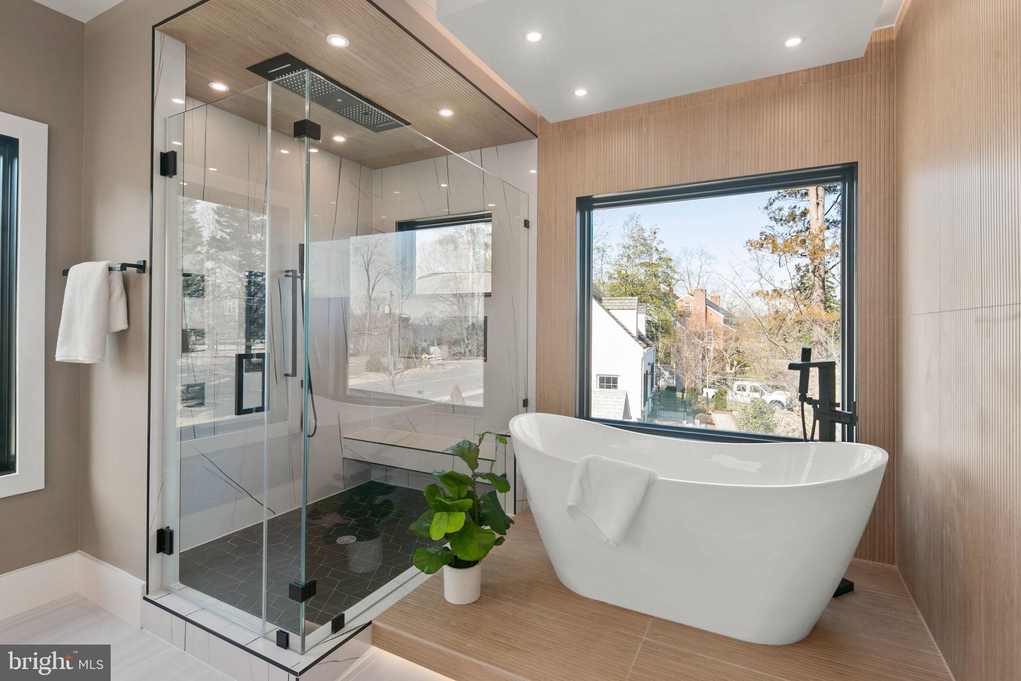 ARLINGWOOD - Residential
