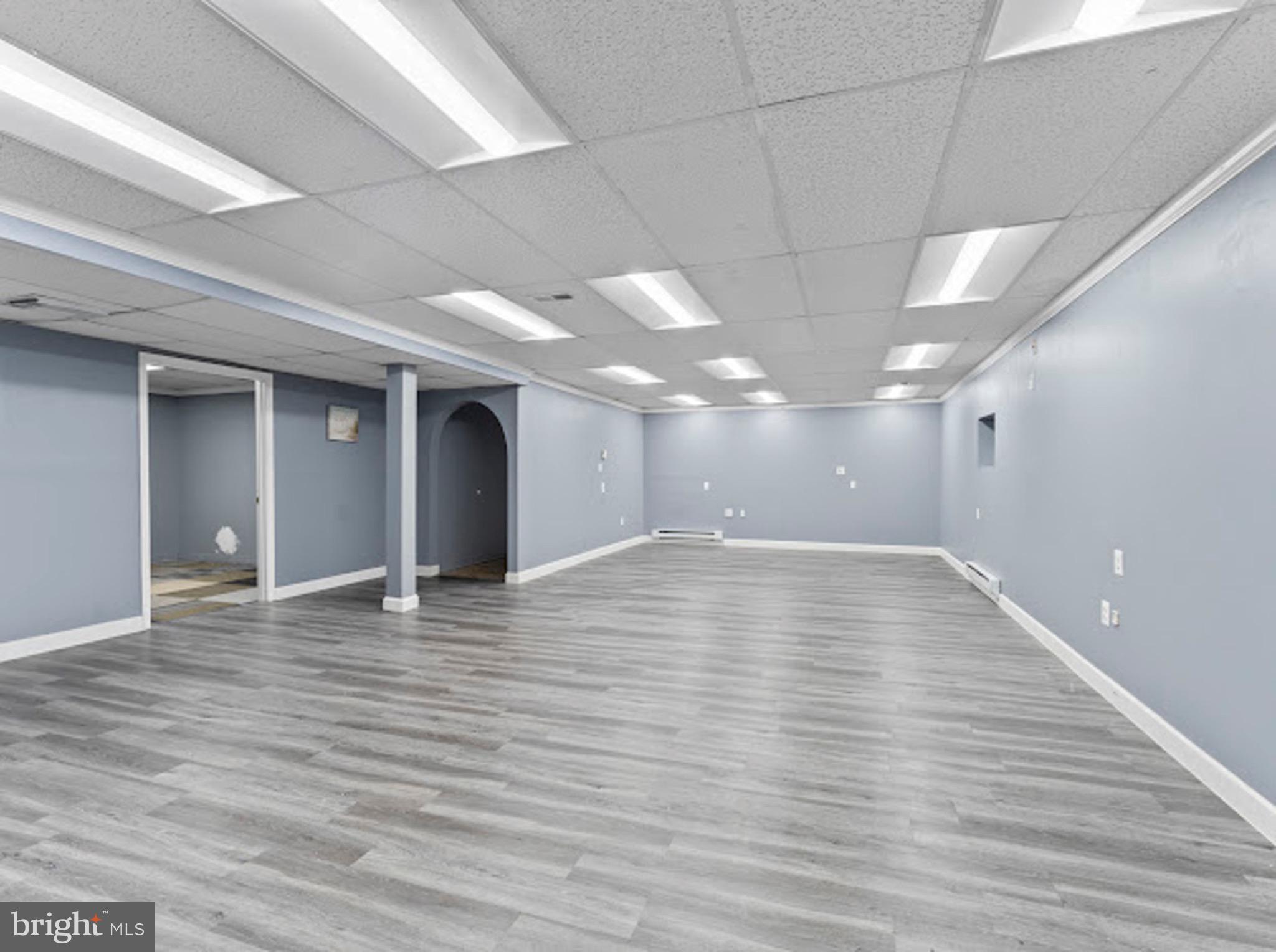 NOTTINGHAM - Commercial Lease