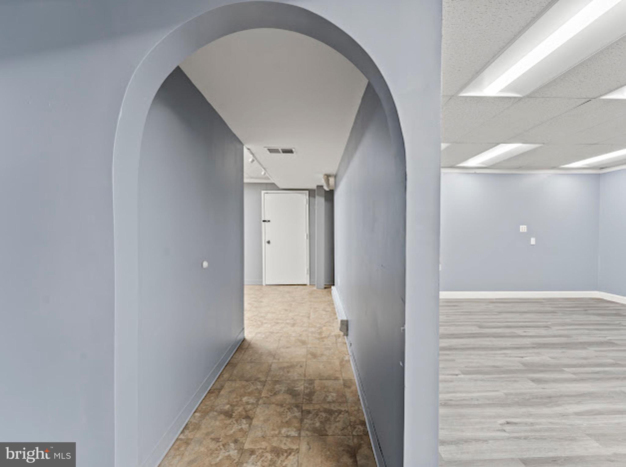 NOTTINGHAM - Commercial Lease