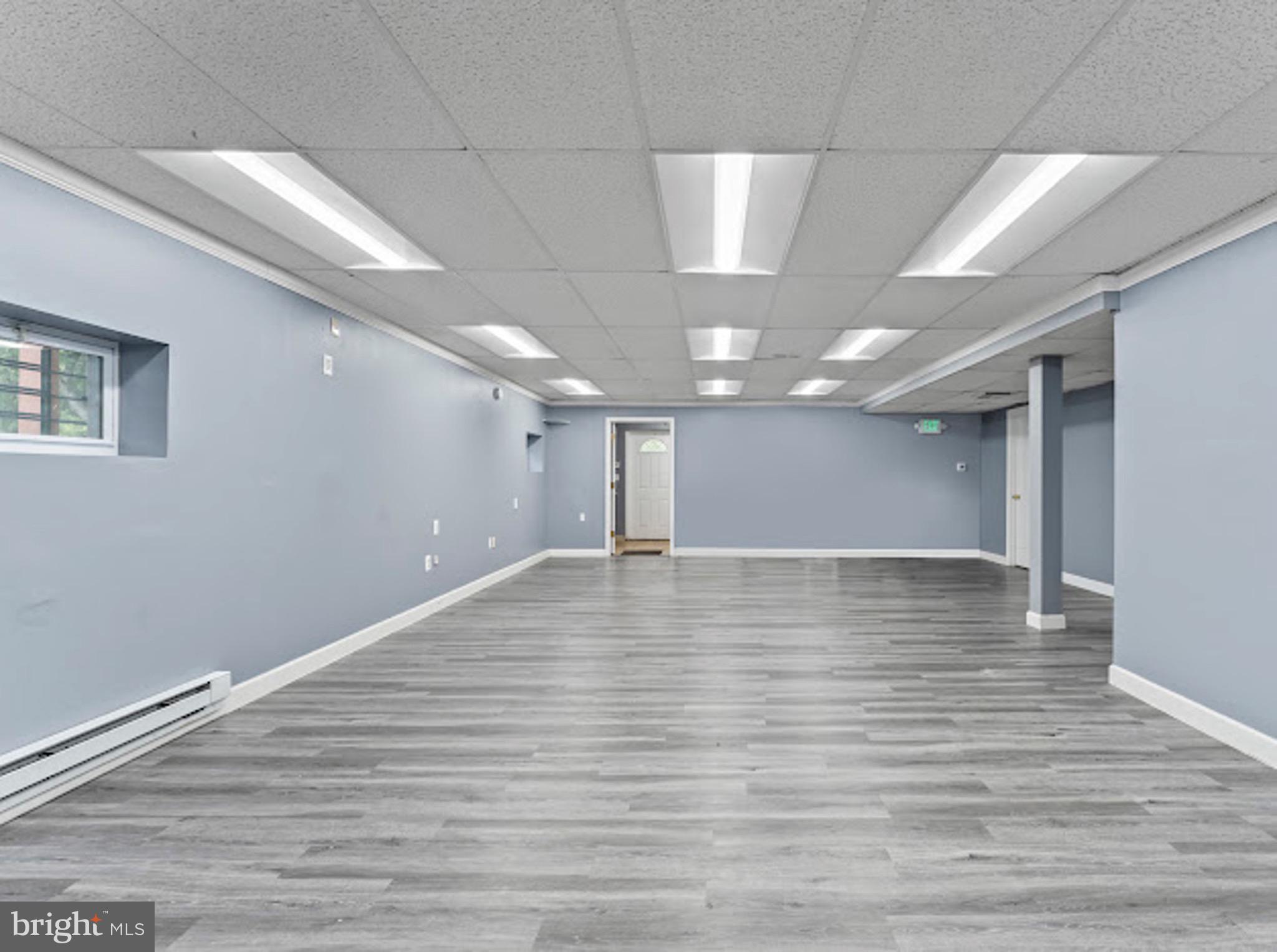 NOTTINGHAM - Commercial Lease