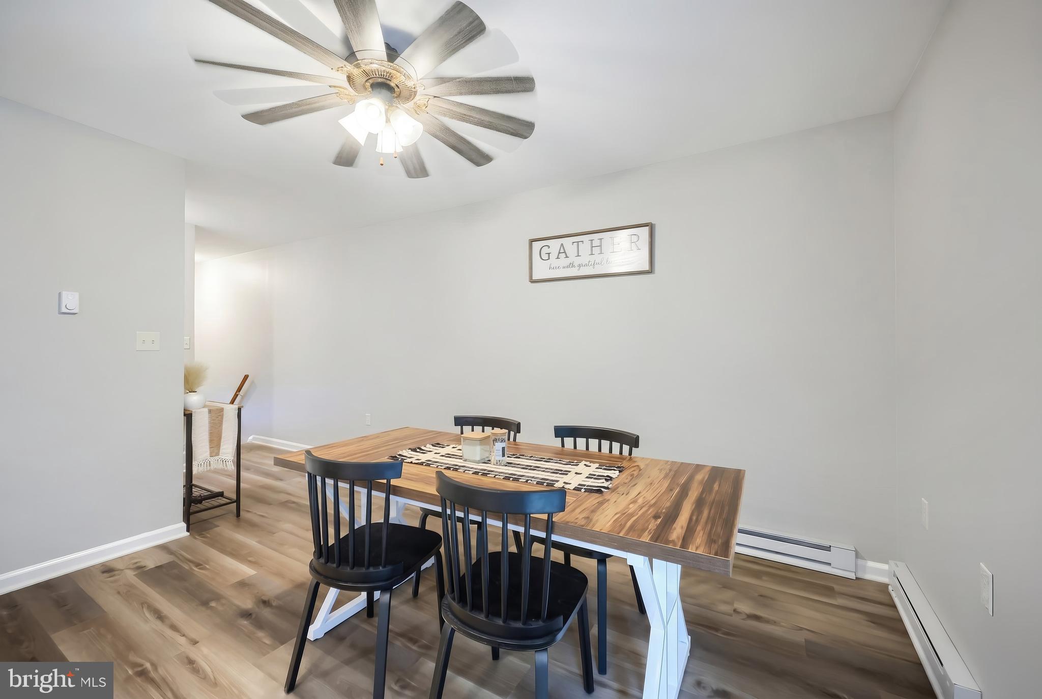 VALLEY GREEN VILLAGE - Residential