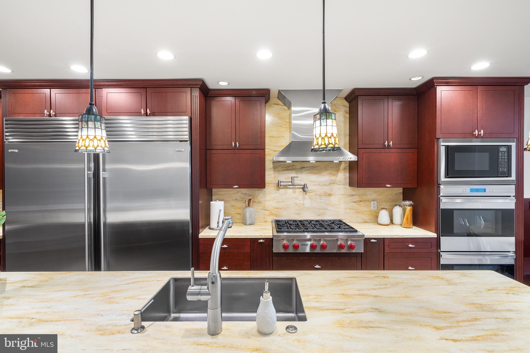 BELLA VISTA - Residential