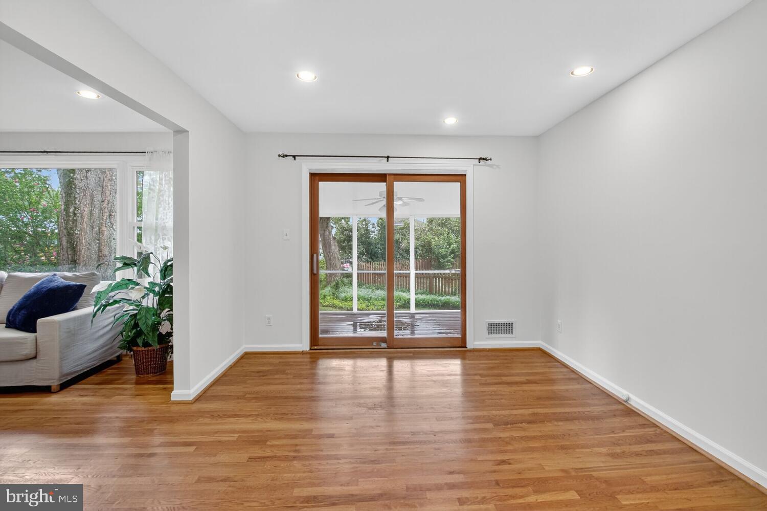 REGENCY ESTATES - Residential