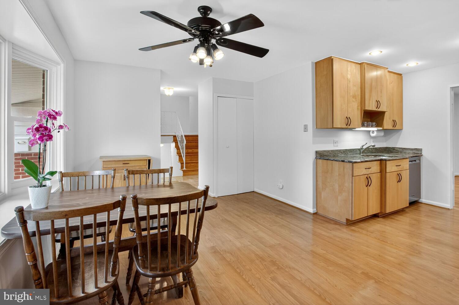 REGENCY ESTATES - Residential