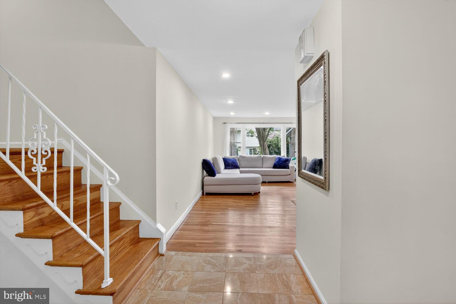 REGENCY ESTATES - Residential