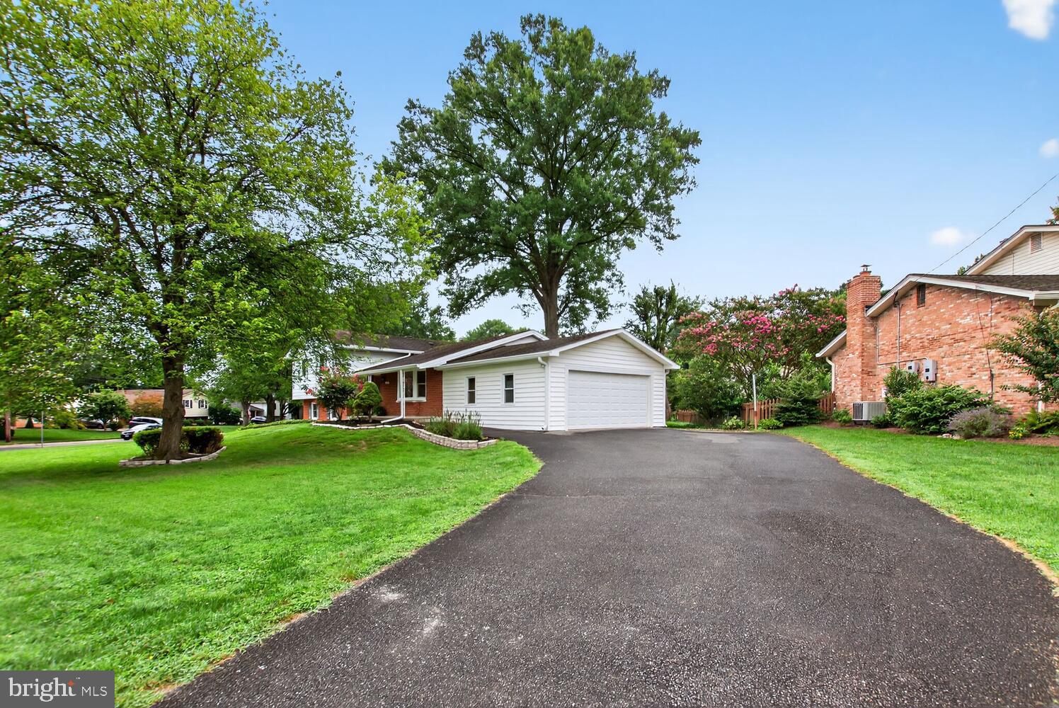 REGENCY ESTATES - Residential