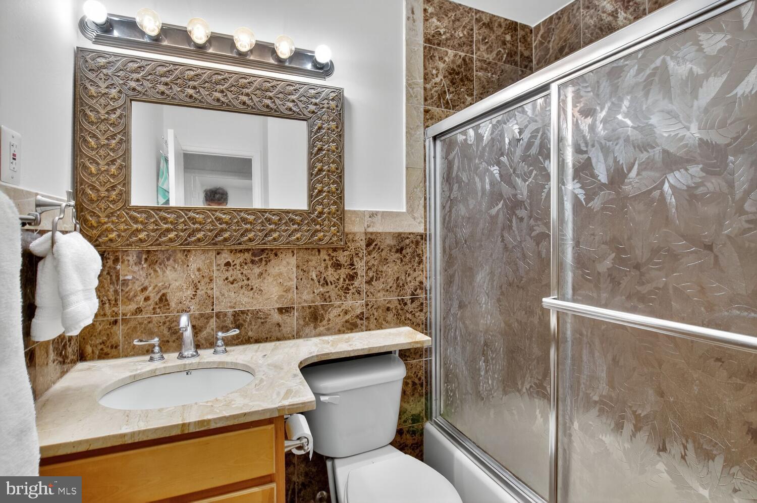 REGENCY ESTATES - Residential