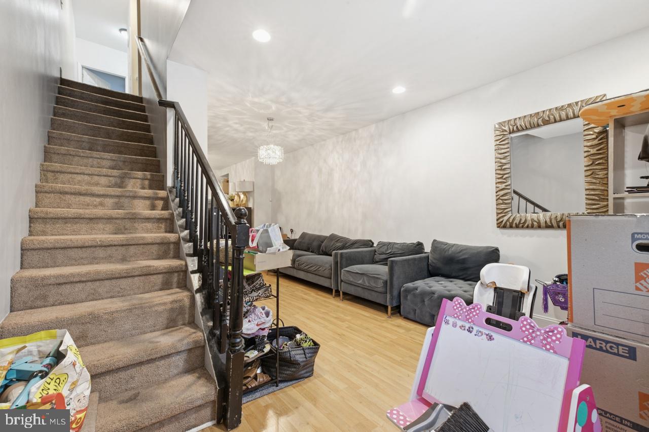 OLIVER - Residential