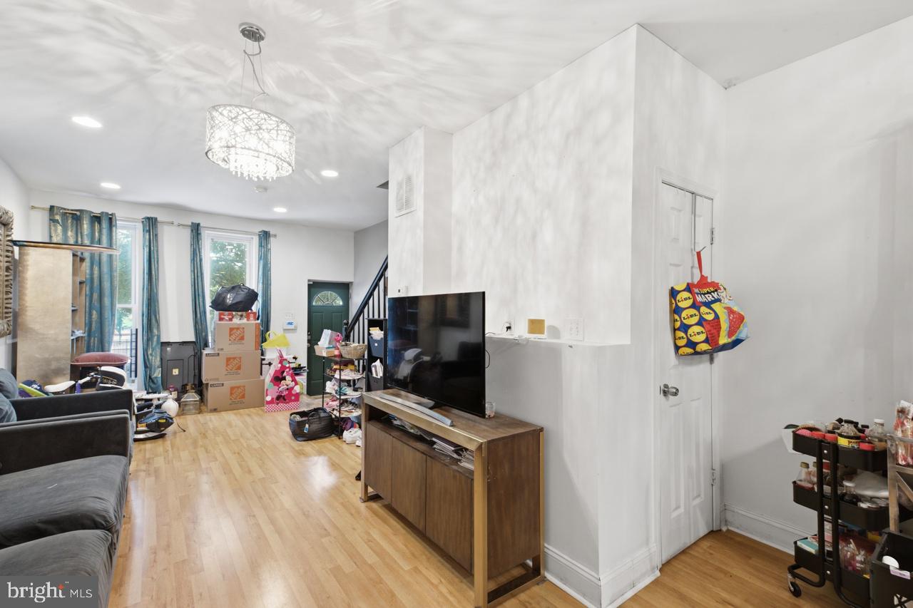 OLIVER - Residential