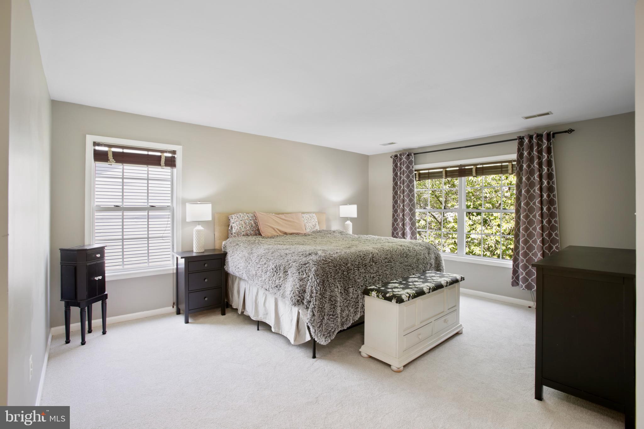 BRIDLEWOOD MANOR - Residential