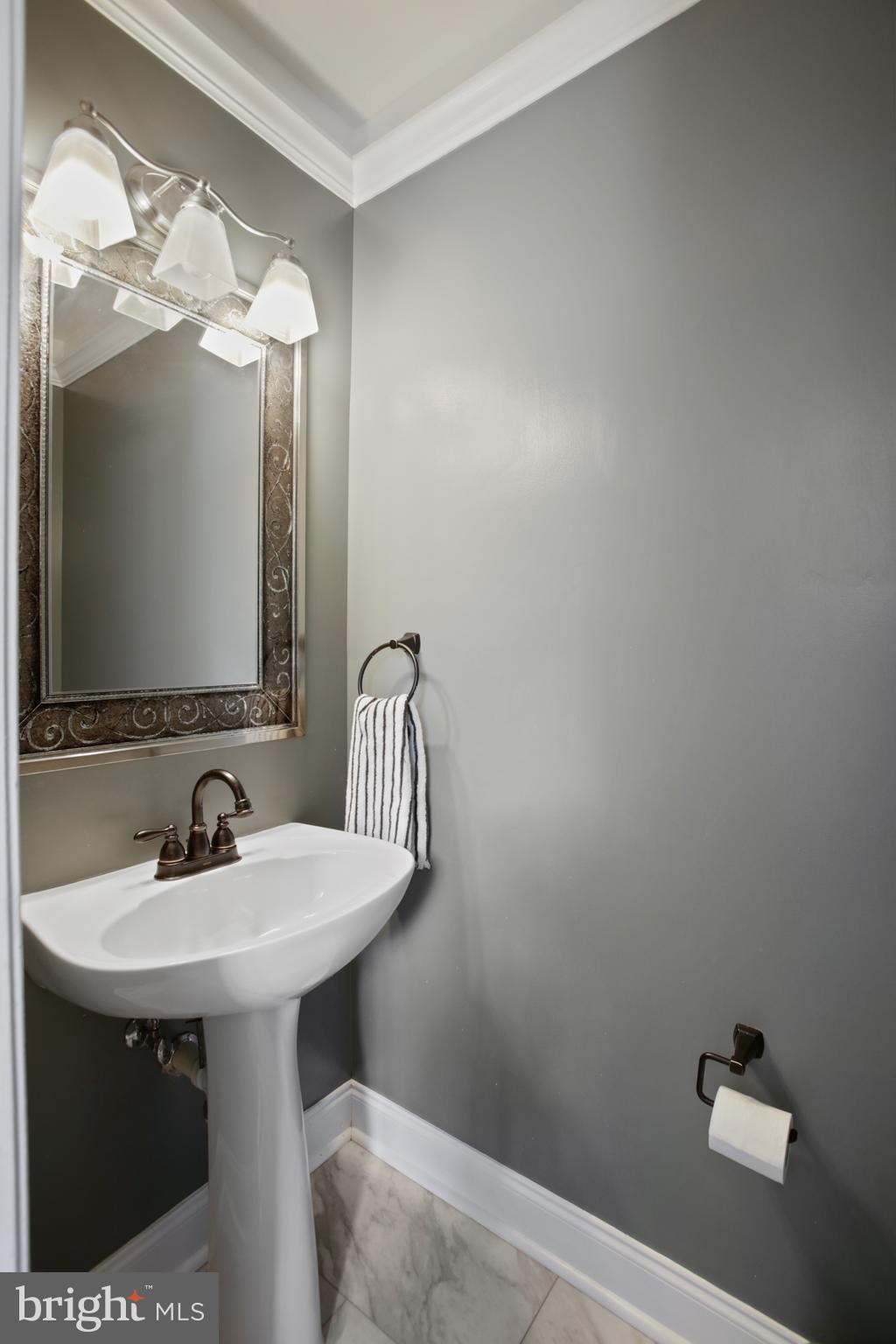 BRIDLEWOOD MANOR - Residential