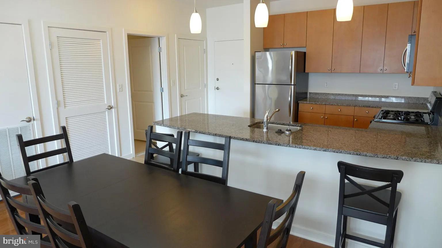 CHARLES VILLAGE - Residential