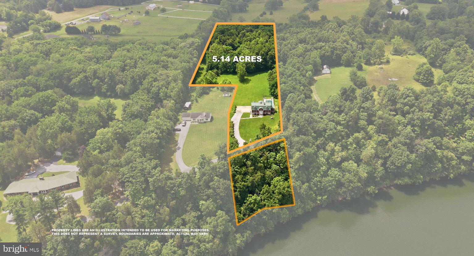 WHITINGS NECK - Residential