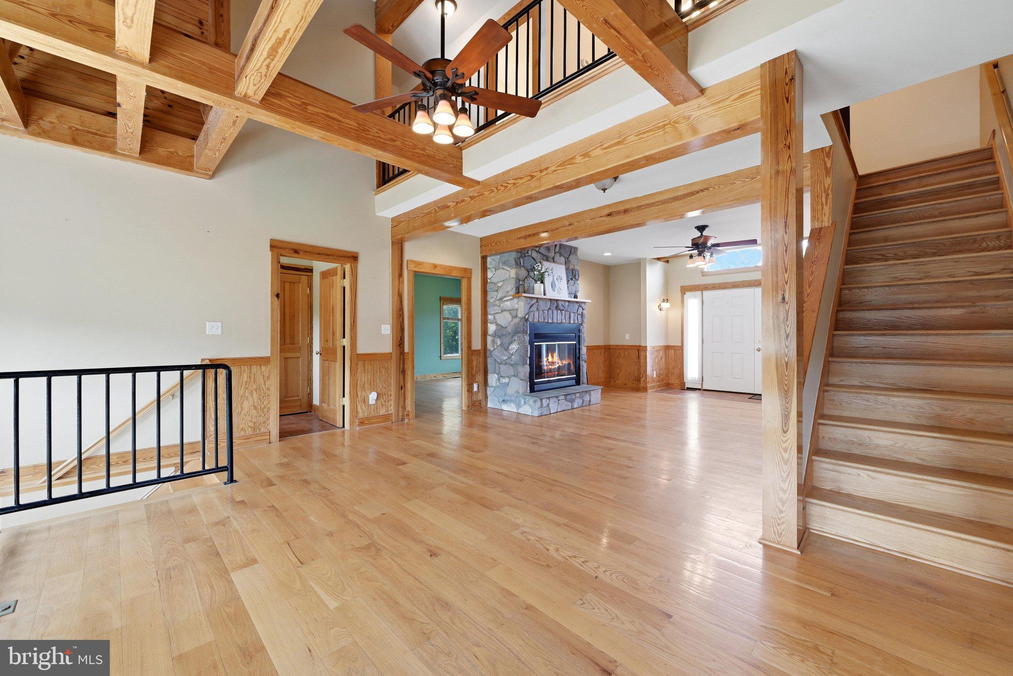 WHITINGS NECK - Residential