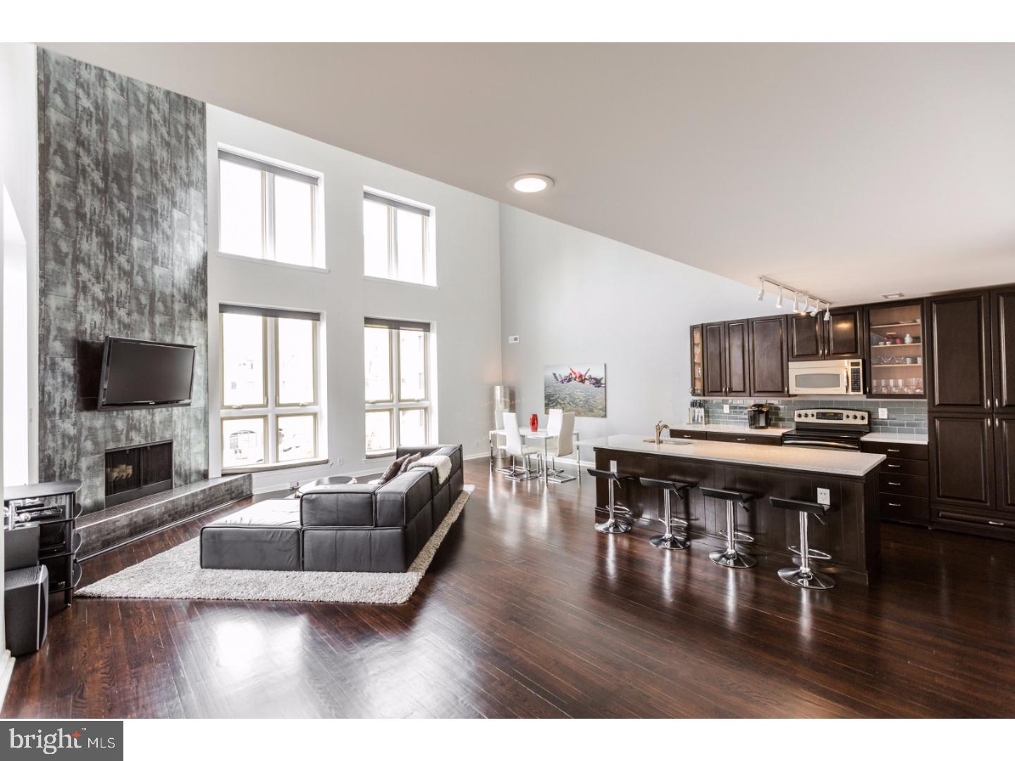 WASHINGTON SQ - Residential